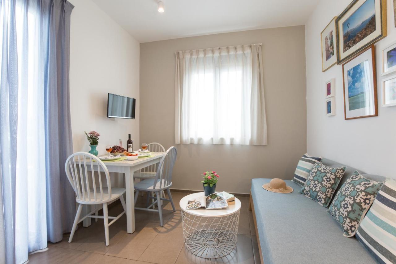 Anna Plakias Apartments Bagian luar foto